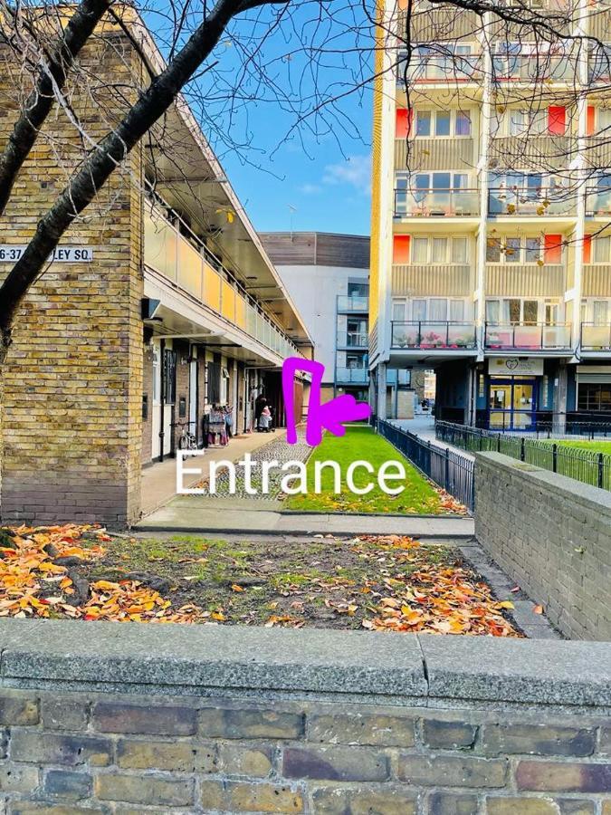 Studio Apartment In London, Bethnal Green Екстер'єр фото